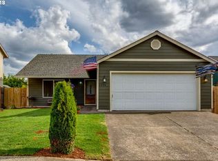 1224 Homestead Pl, Molalla, OR 97038