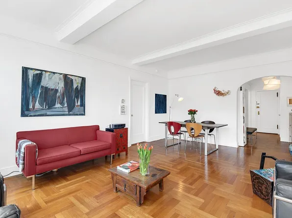 677 W End Ave APT 15A, Manhattan, NY 10025