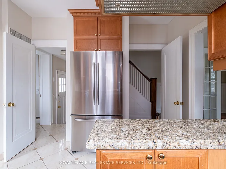 56 Ridley Blvd — Photo 9