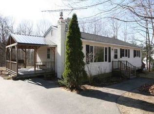 47 Ledgewood Dr, Hollis Center, ME 04042
