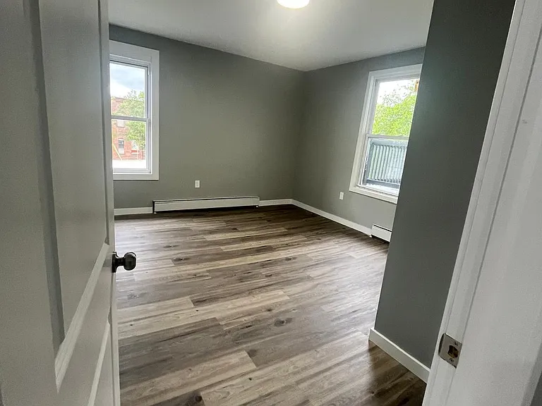 57 Waller St #2 — Photo 14