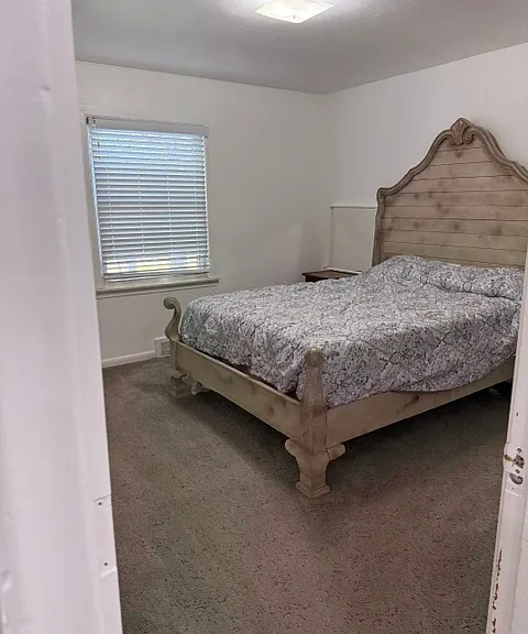 2923 E Square Lake Rd — Photo 6
