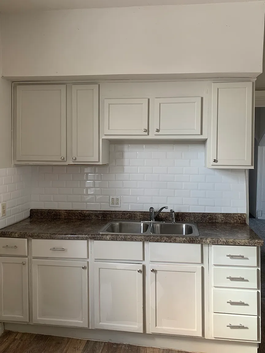 254 Harmon St #2 photo 1