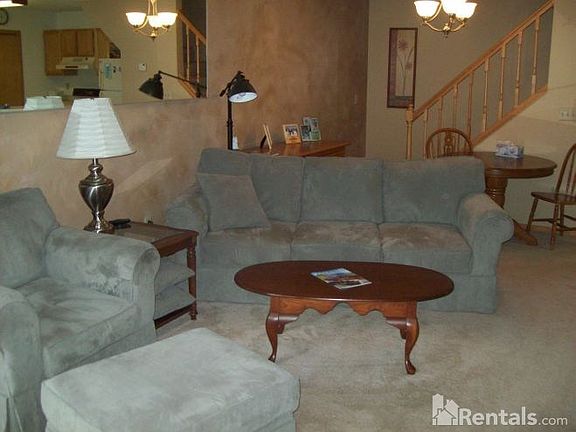4th image of 4003 Wilshire Cir