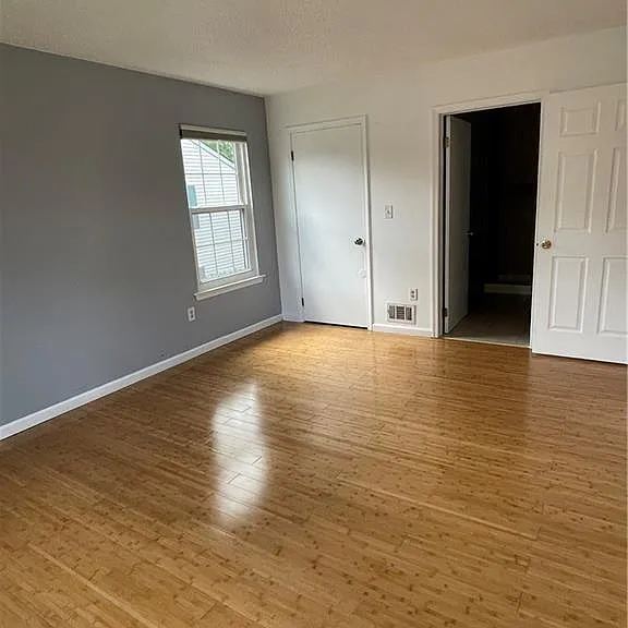 53 Taylor Dr — Photo 16