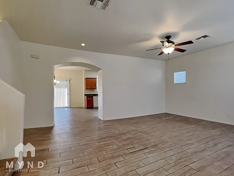 3745 W Medlock Dr — Photo 6