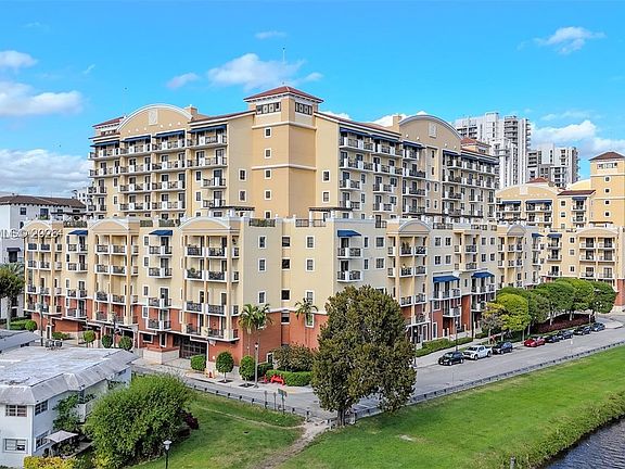 2nd image of 8395 SW 73rd Ave APT 509