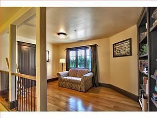 5th image of 12575 Foothill Ave