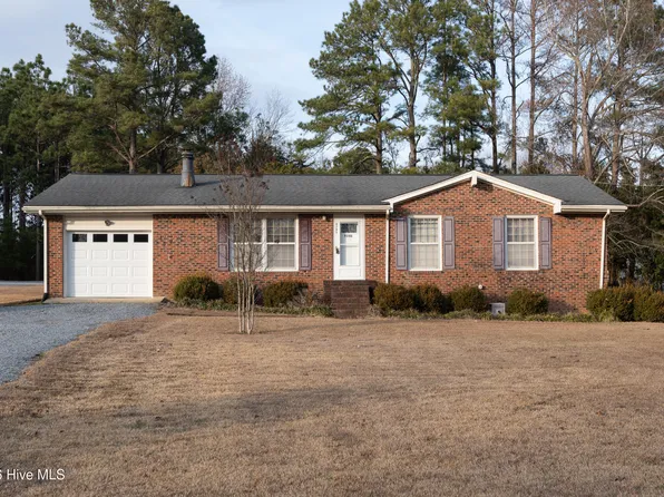 6295 State Highway 33 E, Grimesland, NC 27837