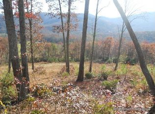 32 Smokey Ridge Trl, Arden, NC 28704