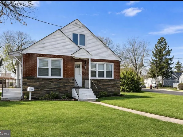 808 Delaware Ave, Riverside, NJ 08075