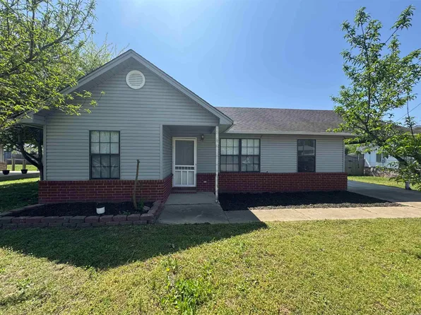 514 E Mississippi St, Beebe, AR 72012