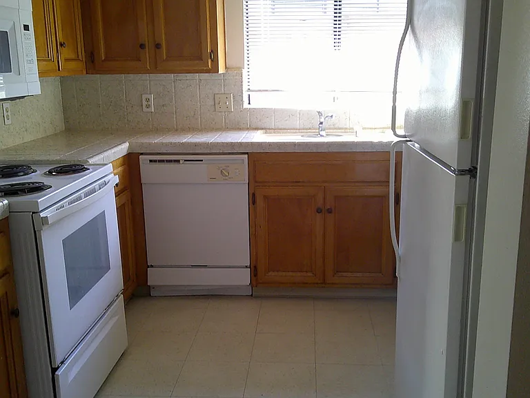 5235 E Liberty Ave #104 — Photo 5