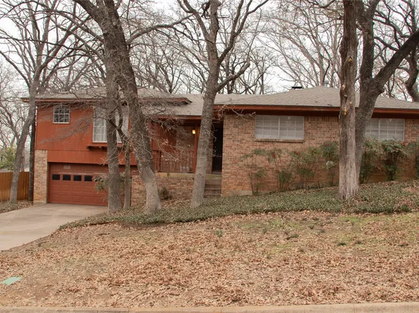 2103 Edgewood Ct, Arlington, TX 76013