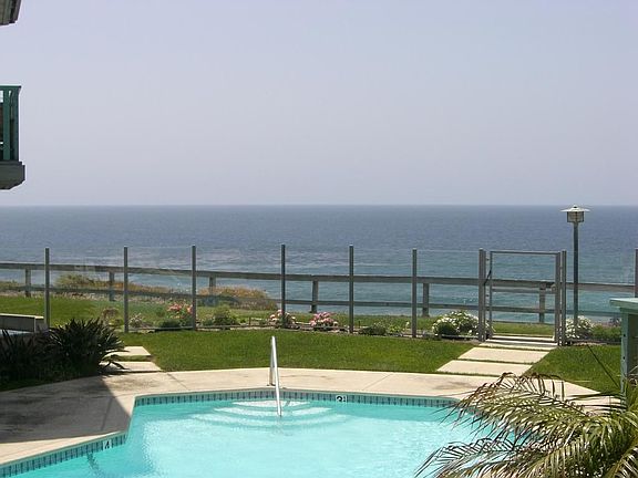 2nd image of 940 Sealane Dr Unit 13