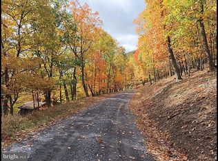 420 Red Fox Rd, New Creek, WV 26743