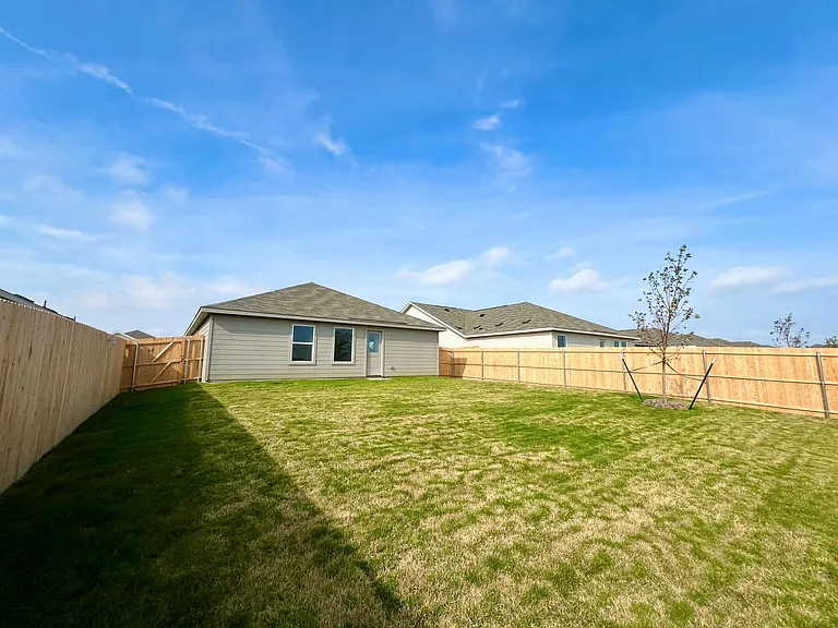 10029 Muntjac Dr — Photo 26