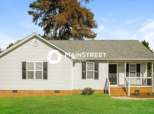 601 Garrison Ave, Clayton, NC 27520