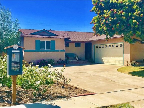 2nd image of 2173 Meyer Pl