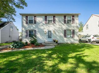 414 82nd St, Niagara Falls, NY