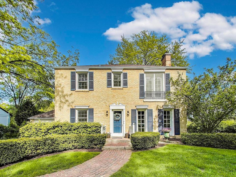 19 Timber Ln, Northbrook, IL 60062 | Zillow