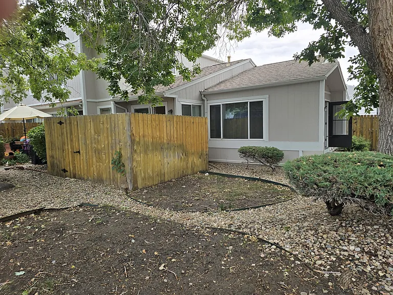7928 Chase Cir #121 — Photo 3