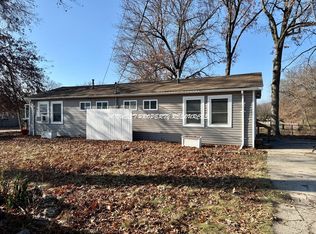 308 NW Central St UNIT B, Lees Summit, MO 64063