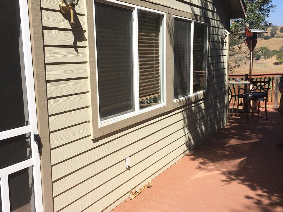 1st image of 19290 Oak Glen Ave