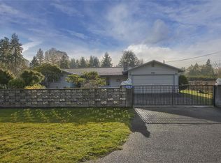 2707 NE Winters Rd, Bremerton, WA 98311