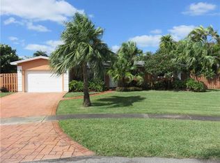11911 NW 16th St, Pembroke Pines, FL 33026