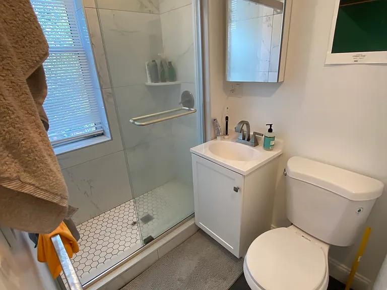 104 Queensberry St #4 — Photo 7