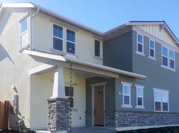 3066 El Capitan Dr, Marina, CA 93933