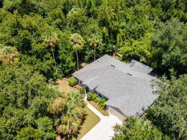 625 Oliver Dr, New Smyrna Beach, FL 32168