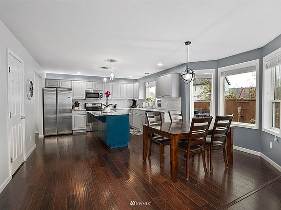 2nd image of 10706 180th Ave E