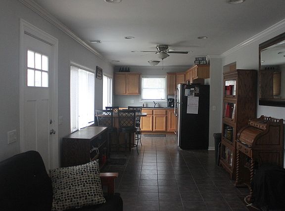 4th image of 26194 N Hickory Ave
