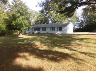 796 Sanford St, Henderson, TN 38340
