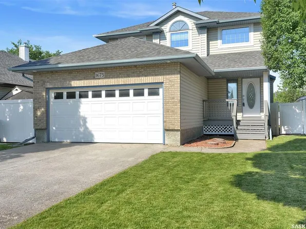 1675 ROUSSEAU CRESCENT N, Regina, SK S4X 4L9