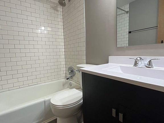 5th image of 1330 F St #5