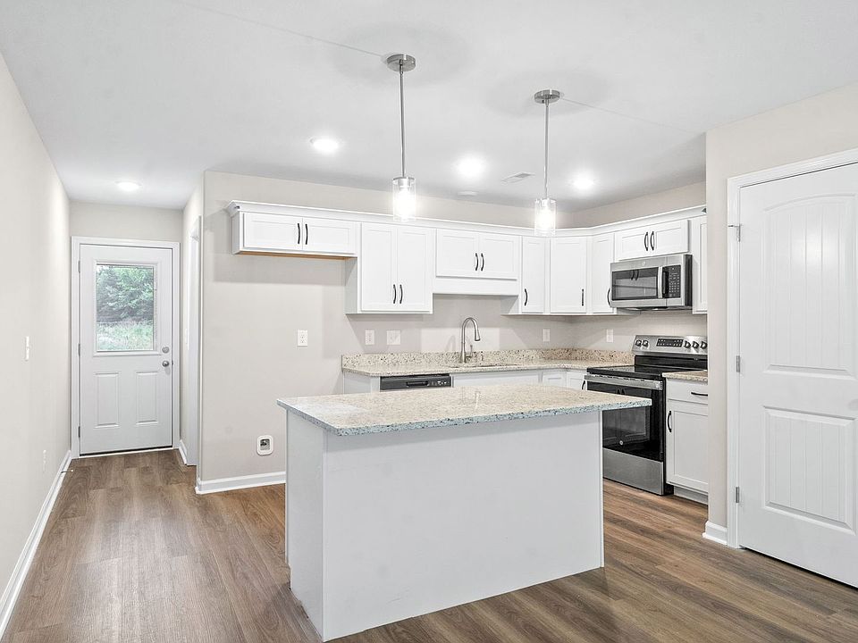 1st image of 512 Edlin St #C