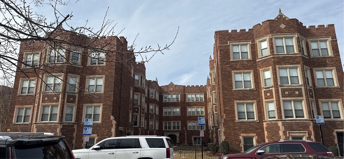 9218-24 S Bishop Street (Camp) - 9222-2A — Photo 1
