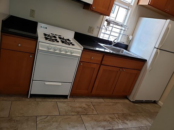 2nd image of 2319 College Ave #10745133