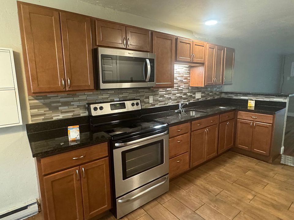 1st image of 507 Stafford St #2