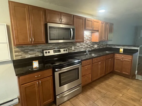 507 Stafford St #2, Cherry Valley, MA 01611