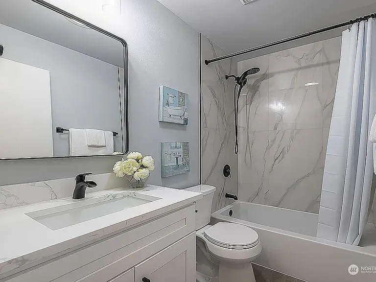 3 bed, 1630 sqft, $4,500 — Photo 4
