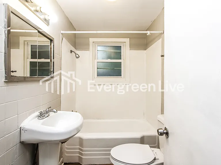 2230 N Butler Ave — Photo 13