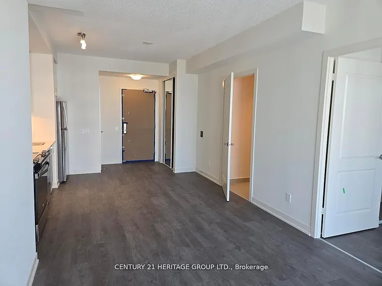 4955 Yonge St #3016 — Photo 8