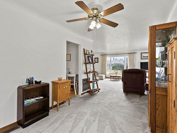 4th image of 18603 E Cowley Ave