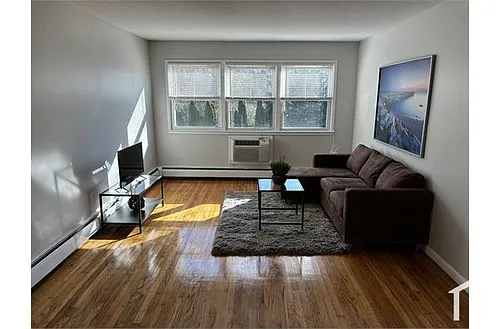 64 Dell Ave Photo 1