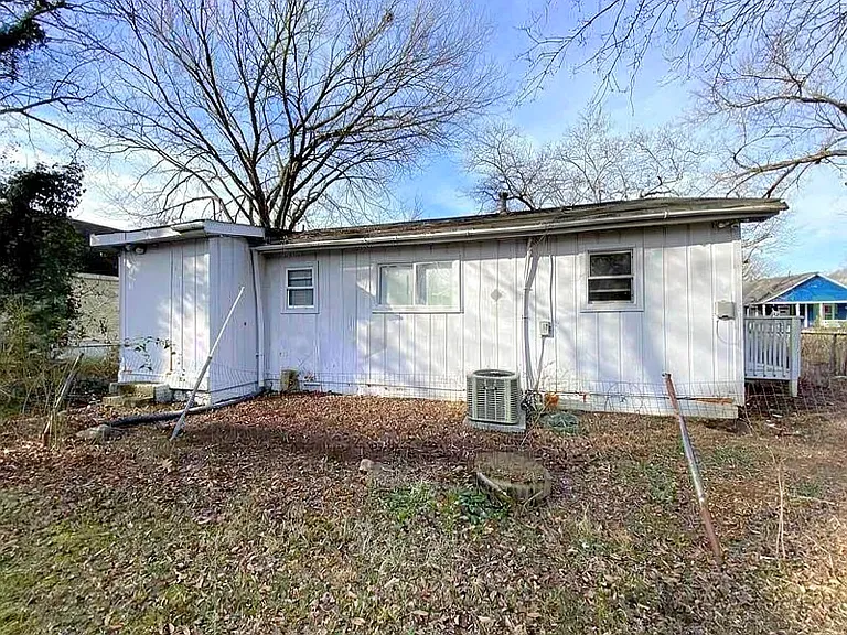 533 Branham Ave SW — Photo 7