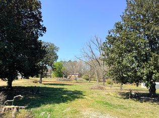 Temple Ave, Fayette, AL 35555